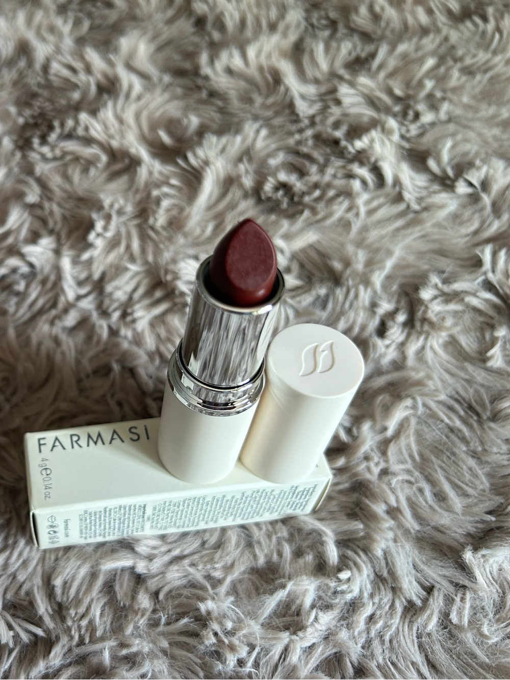 Farmasi Lipstick in Deep Wine Red